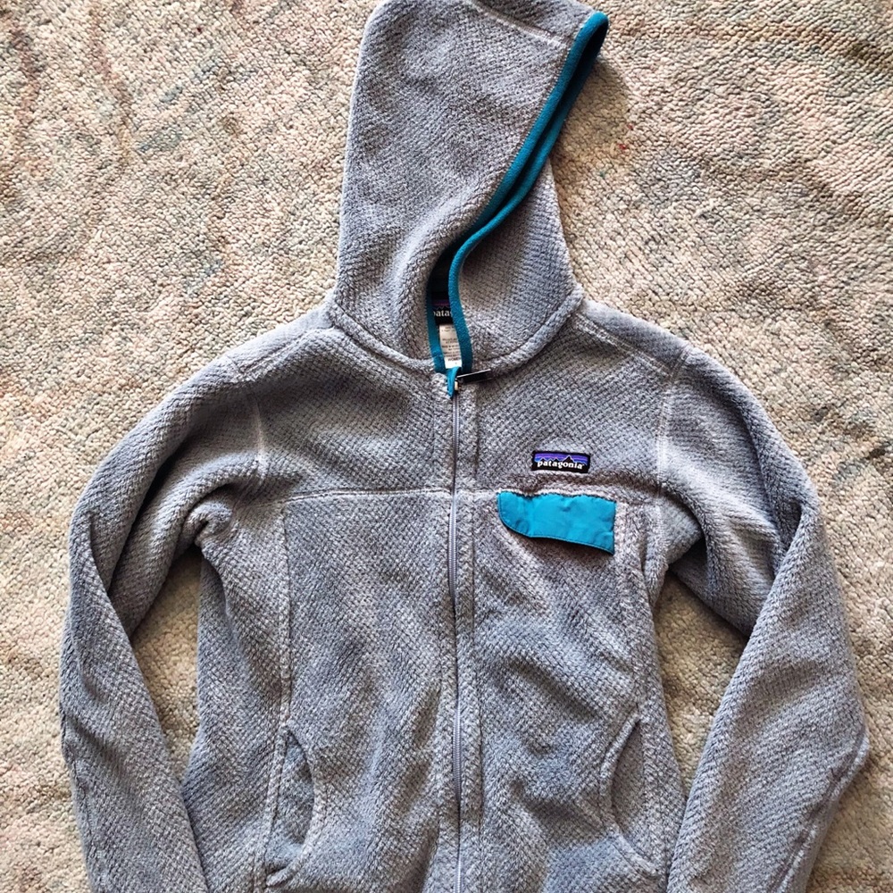 Patagonia Hooded Fleece Women’s small